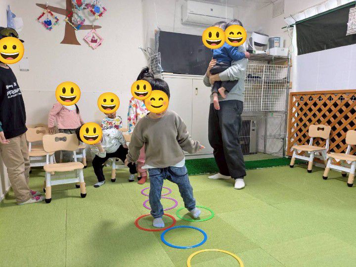 2月リトミック　ケンケンパ３